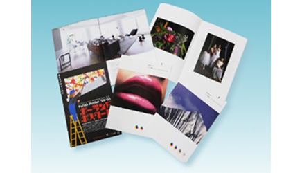 製品サンプル例の写真集やカタログなどの写真